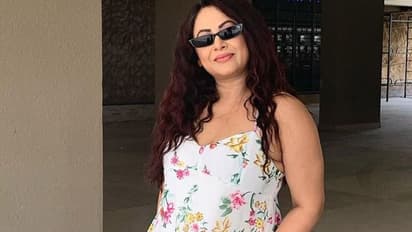 টলিপাড়ায় বাড়ল করোনা আক্রান্তের সংখ্যা, কোভিড পজেটিভ শ্রীলেখা মিত্র কিন্তু করোনা টেস্টে নেগেটিভ মীর