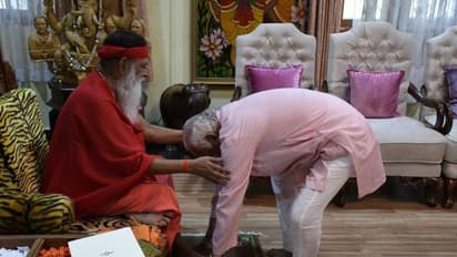 ಸುತ್ತೂರು ಮಠಕ್ಕೆ RSS ಮುಖಂಡ ಮೋಹನ್ ಭಾಗ್ವತ್ ಭೇಟಿ