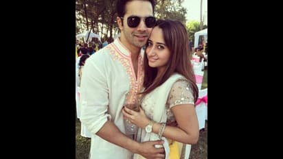 ಹೆಚ್ಚುತ್ತಿದೆ ಕೊರೋನಾ ಭೀತಿ; ಮದ್ವೆ ಮುಂದೂಡಿದ್ರು ನಟ ನಟಿಯರು..!