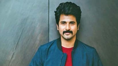 பார்வையில்லாத சிறுமியின் திறமையை பார்த்து திகைத்து போன சிவகார்த்திகேயன்..! நெகிழ்ச்சி பதிவு..!