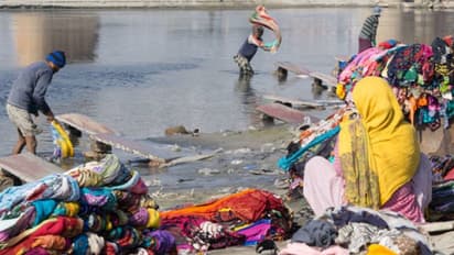 వెంటాడుతున్న కరోనా భయం.. అమ్మో వాళ్ల బట్టలు ఉతికేది లేదంటున్న ధోబీలు