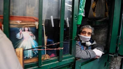 করোনা যুদ্ধ জয় করে নজির গড়লেন ১০৩ বছরের বৃদ্ধা, পিছিয়ে নেই এদেশের দুবাই ফেরত বৃদ্ধও