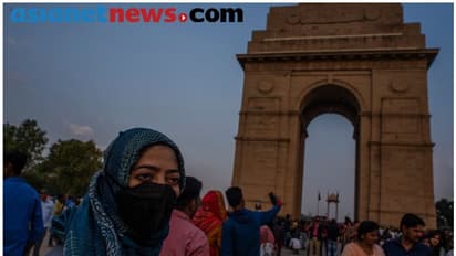 രാജ്യം കടുത്ത നിയന്ത്രണത്തിലേക്ക്: 60-ന് മുകളിലുള്ളവരോ കുട്ടികളോ പുറത്തിറങ്ങരുത്