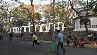 লকডাউন বিধি ভাঙতে থাকলে রাস্তায় নামবে সেনাবাহিনী, এল কড়া হুমকি