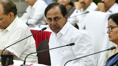 పెళ్లిళ్లు, శుభకార్యాలపై మరో నెల రోజుల నిషేధం.. గోడౌన్స్గా ఫంక్షన్ హాల్స్ : కేసీఆర్