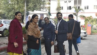 எனது நாடு நீதியை பெற்றுத் தந்துள்ளது, ஒட்டுமொத்த தேசத்திற்கும் கிடைத்த நீதி இது. நிர்பயா தாயார் உருக்கம்..!!