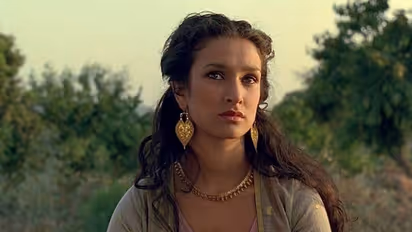 కామసూత్ర హీరోయిన్ కి కరోనా.. నిర్లక్ష్యం వల్లే!