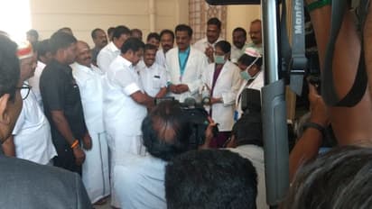 கொரோனா பரிசோதனை செய்து கொண்ட ஓபிஎஸ். ஈபிஎஸ்...!!  ஸ்டாலினுக்கும் சோதனை...!!