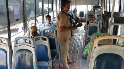 ২০ জনের বেশি যাত্রী নয়,গ্রিন জোনে চলবে বেসরকারি বাস