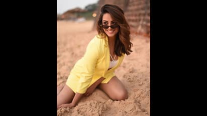 বার্ধক্যেও ত্বকে বজায় থাকবে লাবণ্য, নিজের স্কিন কেয়ার সিক্রেট শেয়ার করলেন জনপ্রিয় অভিনেত্রী অনিতা