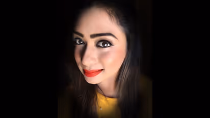 'ಪುಕ್ಲ ಪುಕ್ಲ' ಅಂತಿದ್ದಾರೆ ಹಂಸಲೇಖ ಮಗಳು, ನಂದಿನಿ ಫೋಟೋ ನೋಡಿ!