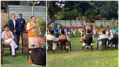 ജ്യോതിരാദിത്യസിന്ധ്യക്ക് പിന്നാലെ വിമത എംഎൽഎമാരും ബിജെപിയിലേക്ക്; മധ്യപ്രദേശിൽ അടിതെറ്റി കോൺഗ്രസ്