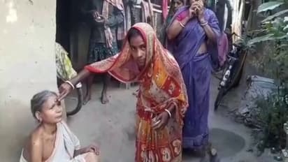 'কাঠ কয়লার টিপ পরলেই করোনা থেকে মুক্তি', আতঙ্কের মাঝে ফের গুজব ছড়াল রাজ্যে