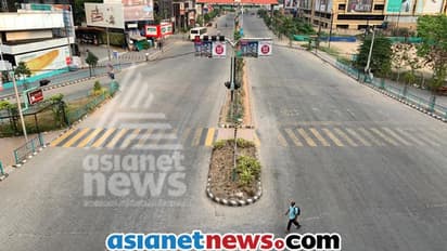 കൊവിഡിനെ പ്രതിരോധിക്കാൻ വീട്ടിൽ അടച്ചിരുന്ന് കേരളം; ജനതാ കര്ഫ്യു സമ്പൂര്ണ്ണം