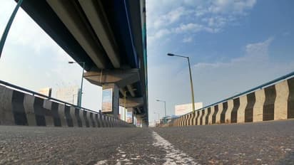 ലോക്ക് ഡൗൺ: പൊലീസ് പരിശോധന ഇന്നും കർശനം, പുറത്തിറങ്ങുന്നവരുടെ എണ്ണം കുറഞ്ഞു