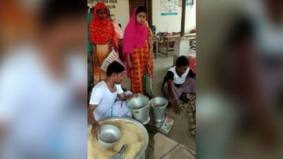 ঘরে বসেই শিক্ষার্থীরা পেল মিড ডে মিল, রাজ্য সরকারের নির্দেশে সোমবার থেকেই কাজ শুরু