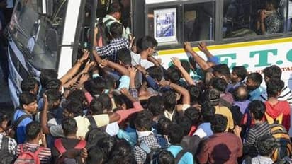 சிதைந்து போன சமூக விலகல் நோக்கம்..! கும்பல் கும்பலாக சென்னையில் இருந்து புறப்பட்ட மக்கள்..!