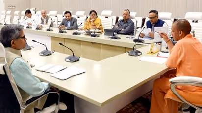 कोरोना वायरस: यूपी के सभी 75 जिले 27 मार्च तक लॉकडाउन, सीएम योगी ने कहा- जरूरत पड़ने पर कर्फ्यू भी