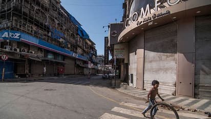 ಸೋಂಕು ತಡೆಗೆ 2 ತಿಂಗಳು ಸ್ವಯಂ ದಿಗ್ಬಂಧನ ಹಾಕಿದ ಗ್ರಾಮಸ್ಥರು