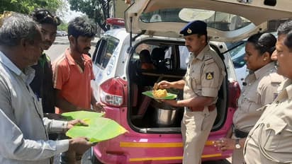 ಮಾನವೀಯತೆ ಮೆರೆದ ಪೊಲೀಸರು, ಹಸಿದವರಿಗೆ ಊಟ ವಿತರಣೆ