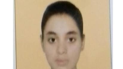 गांव की बेटी ने किया बिहार बोर्ड में टॉप, कोरोना की आपदा देख बोली... IPS बन करूंगी देशसेवा