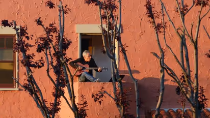 വീട് അഭയം; സ്വയം നിരീക്ഷണ കാലത്ത് നാമെന്ത് ചെയ്യും ?