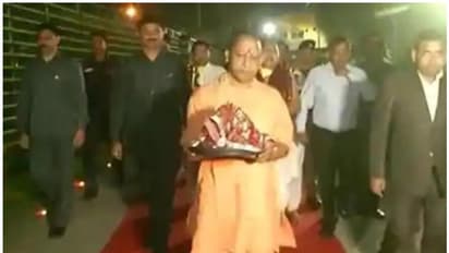 27 വർഷത്തിന് ശേഷം അയോധ്യയിലെ രാംലല്ല വി​ഗ്രഹം മാറ്റി സ്ഥാപിച്ചു