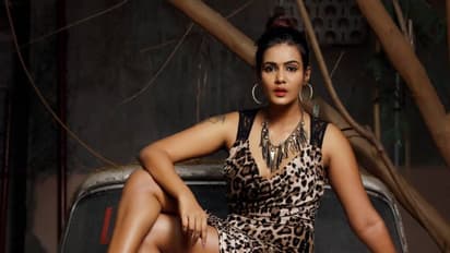 சாதி குறித்த சர்ச்சை பேச்சுக்கு சரியான ஆப்பு... விரைவில் கைதாகிறாரா மீரா மிதுன்?