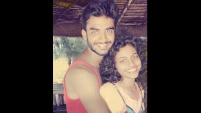 அடடே நம்ம அலைபாயுதே மாதவனா இது ??? பாக்க இப்புடி இருக்காரே..... மாதவனின் எங் ஏஜ் கிளிக்ஸ் !!!