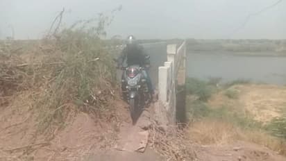 ಚಿತ್ರಗಳು: ಕೊರೋನಾ ತಡೆಗೆ ಬೇಲಿ ಹಾಕಿದ್ರೂ ಬಿಡದ ವೈರಸ್‌ಗಳು