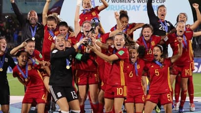 കൊവിഡ് 19: ഇന്ത്യ വേദിയാവുന്ന വനിതാ ലോകകപ്പും പ്രതിസന്ധിയില്