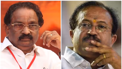 പകര്‍ച്ചവ്യാധി ഓര്‍ഡിനന്‍സ് പബ്ലിസിറ്റി സ്റ്റണ്ടെന്ന് വി മുരളീധരന്‍; പകപോക്കലെന്ന് എകെ ബാലൻ