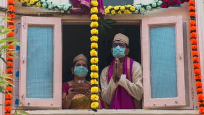 ಕೊರೋನಾ ಸೋಂಕಿತರು ಗುಣಮುಖರಾಗಿ ಮನೆಗೆ ವಾಪಸ್; ನೆರೆ ಮನೆಯವ್ರಿಂದ ಸರ್ಪ್ರೈಸ್!