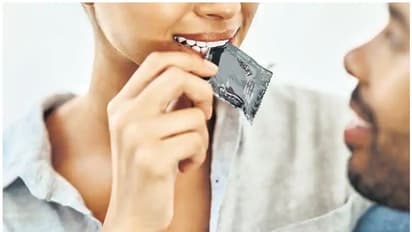 ಕೊರೋನಾ ಹಾವಳಿ: ಕಾಂಡೋಮ್ಗೆ ಹೆಚ್ಚಾದ ಡಿಮ್ಯಾಂಡ್, ಉತ್ಪಾದನೆ ಬಂದ್!