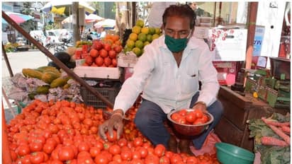 തമിഴ്നാട്ടിലെ മാർക്കറ്റുകൾ അടച്ചിടുന്നത് പച്ചക്കറി ക്ഷാമമുണ്ടാക്കുന്നതായി വ്യാപാരികൾ; ഇടപെടുമെന്ന് മന്ത്രി