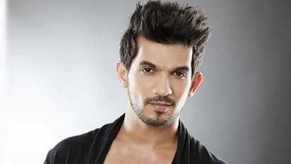 ‘സമുദ്രത്തിലെ ഒരു തുള്ളി മാത്രം’; കൊവിഡ് ദുരിതാശ്വാസ നിധിയിലേക്ക് പത്ത് ലക്ഷം രൂപ നൽകി അര്ജുന് ബിജ്ലാനി