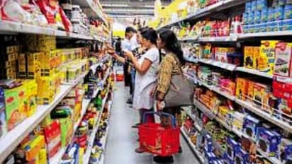 జూన్ దాకా లాక్డౌన్?: 30% రిటైల్ బిజినెస్ మూత.. 18 లక్షల జాబ్స్ హాంఫట్!