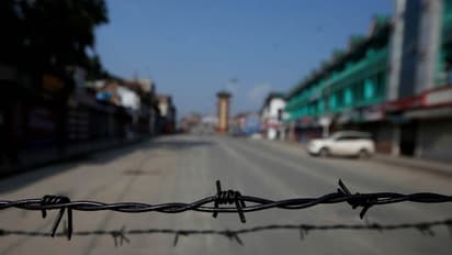 ஜூன் 30ம் தேதி வரை ஊரடங்கு நீட்டிப்பு..? அச்சடிக்கப்பட்ட அரசாங்க பாஸால் தமிழக மக்கள் அதிர்ச்சி..!