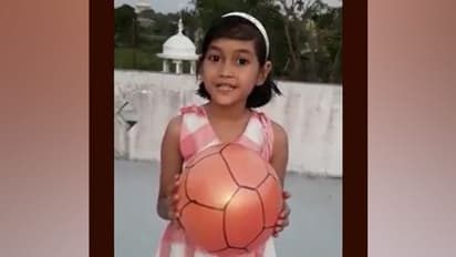 করোনার বিরুদ্ধে লড়াই করতে বাড়িতে থাকুন, সোশ্যাল মিডিয়ায় বার্তা দিল ছোট্ট গুঞ্জরি