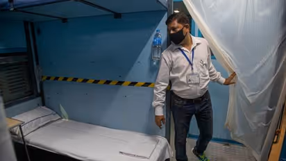 চিহ্নিত ২১৫টি স্টেশন, রাজ্য চাইলেই 'কোভিড হাসপাতাল' ট্রেন পাঠাবে কেন্দ্র