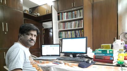 #StayHome: సాహిత్య పరిశోధకుడు సంగిశెట్టి ఇంట్లో ఏం చేస్తున్నారంటే....