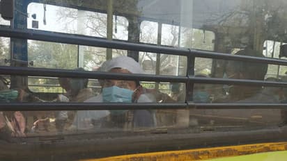 దేశంలో 2 వేల మంది విదేశీయులు: గుర్తించి సొంత దేశాలకు పంపేయాలన్న కేంద్రం