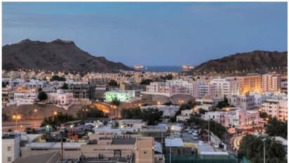 ലോക്ക്ഡൗണ് ലംഘിച്ചാല് കനത്ത പിഴ, കർഫ്യൂ നടപ്പിലാക്കേണ്ട സാഹചര്യമില്ലെന്ന് ഒമാൻ സുപ്രിം കമ്മറ്റി