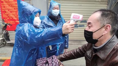 కరోనా మాత్రం ఒరిజినల్... చైనాపై నెట్టింట సెటైర్లు..