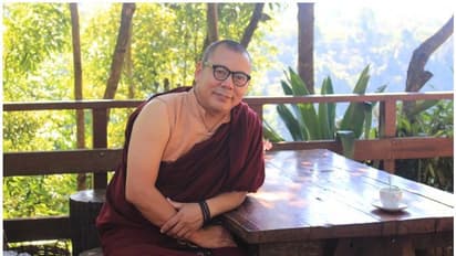 സൗജന്യ ചികിത്സകൊണ്ട് താങ്ങായ ആശുപത്രി, ഇന്ന് കൊവിഡിനെ പ്രതിരോധിക്കാന്‍ വിട്ടുകൊടുത്ത് ബുദ്ധ സന്യാസി