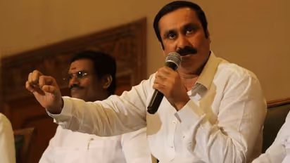 ஒரு மக்கள் பிரதிநிதியே ரவுடி மாதிரி நடக்கலாமா? திமுக மானத்தை வாங்கும் அன்புமணி..!