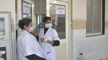 ദില്ലിയിൽ ദമ്പതിമാരടക്കം മൂന്ന് ഡോക്ടർമാർക്ക് കൊവിഡ്; കാൻസർ ആശുപത്രി അടച്ചു