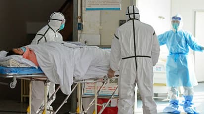 பிரபல கொடூரமான இயக்குநரை பாதித்த கொரானா... சதி செய்த மருத்துவர்..?