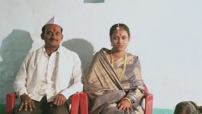 ಚಿತ್ರಗಳು: ಕೇವಲ 10 ನಿಮಿಷದಲ್ಲಿ ಮುಗಿದ ಮದ್ವೆ, ಈ ನವ ಜೋಡಿಗೆ ಶುಭ ಹಾರೈಸಿ