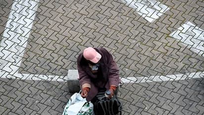 హెడ్ కానిస్టేబుల్ కుమారుడికి కరోనా పాజిటివ్: పోలీసులంతా హోం క్వారంటైన్